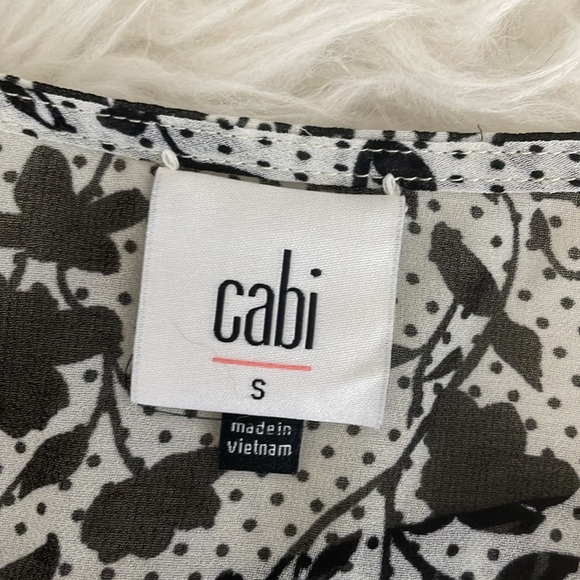 Cabi Women's Black and White Blouse size Small - Picture 5 of 6